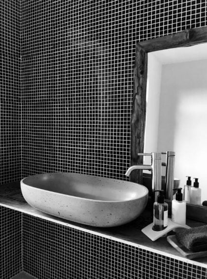 Counter top stone basin