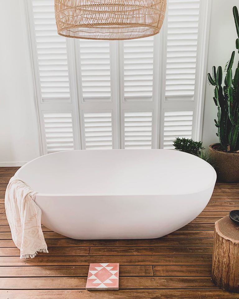 The Timeless Elegance of Justina Stone Baths