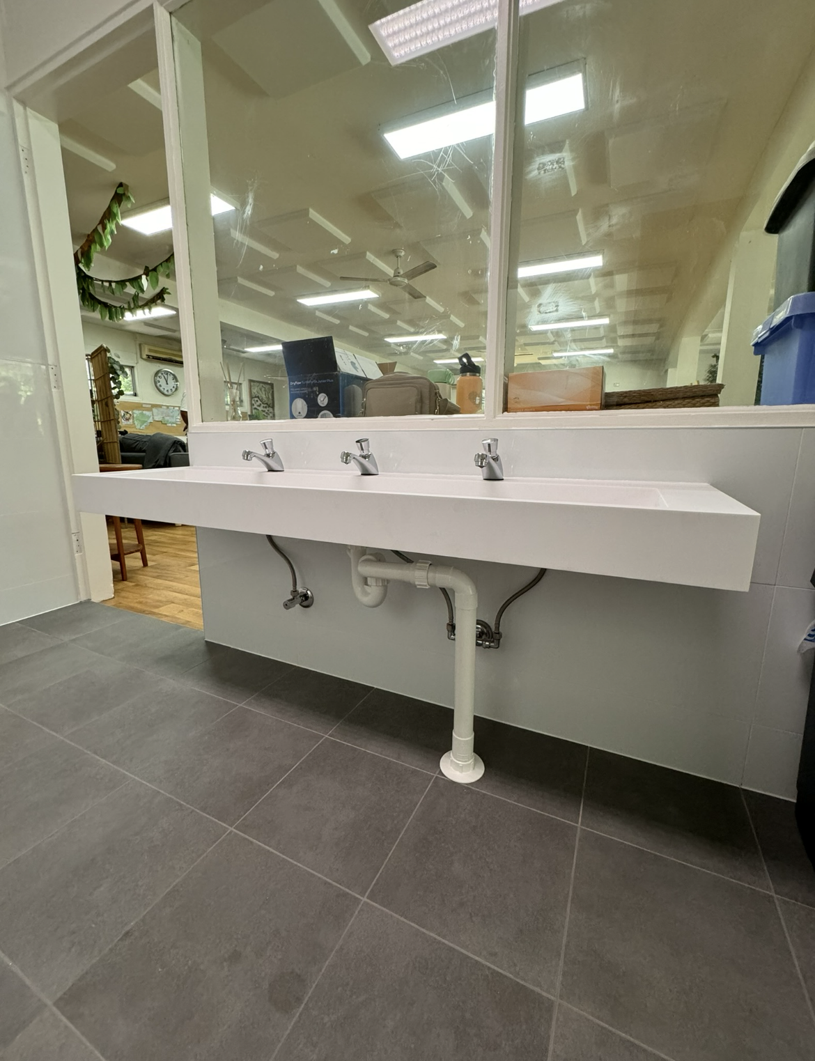 The Ramp Junior 100 Basin 1500mm Wall Hung Stone Basin