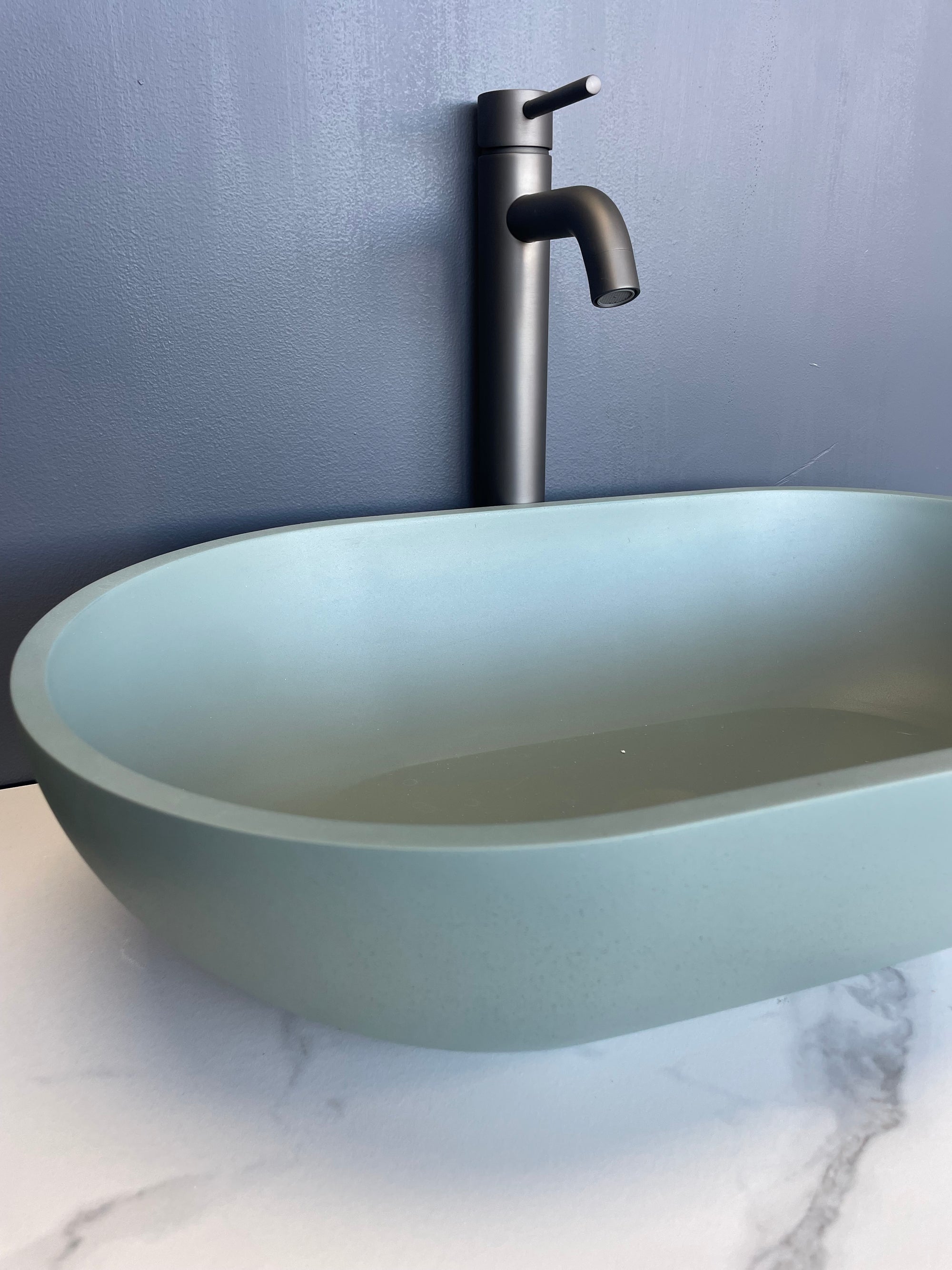 Bayley Oval Concrete Basin - 650mm/600mm- Seafoam