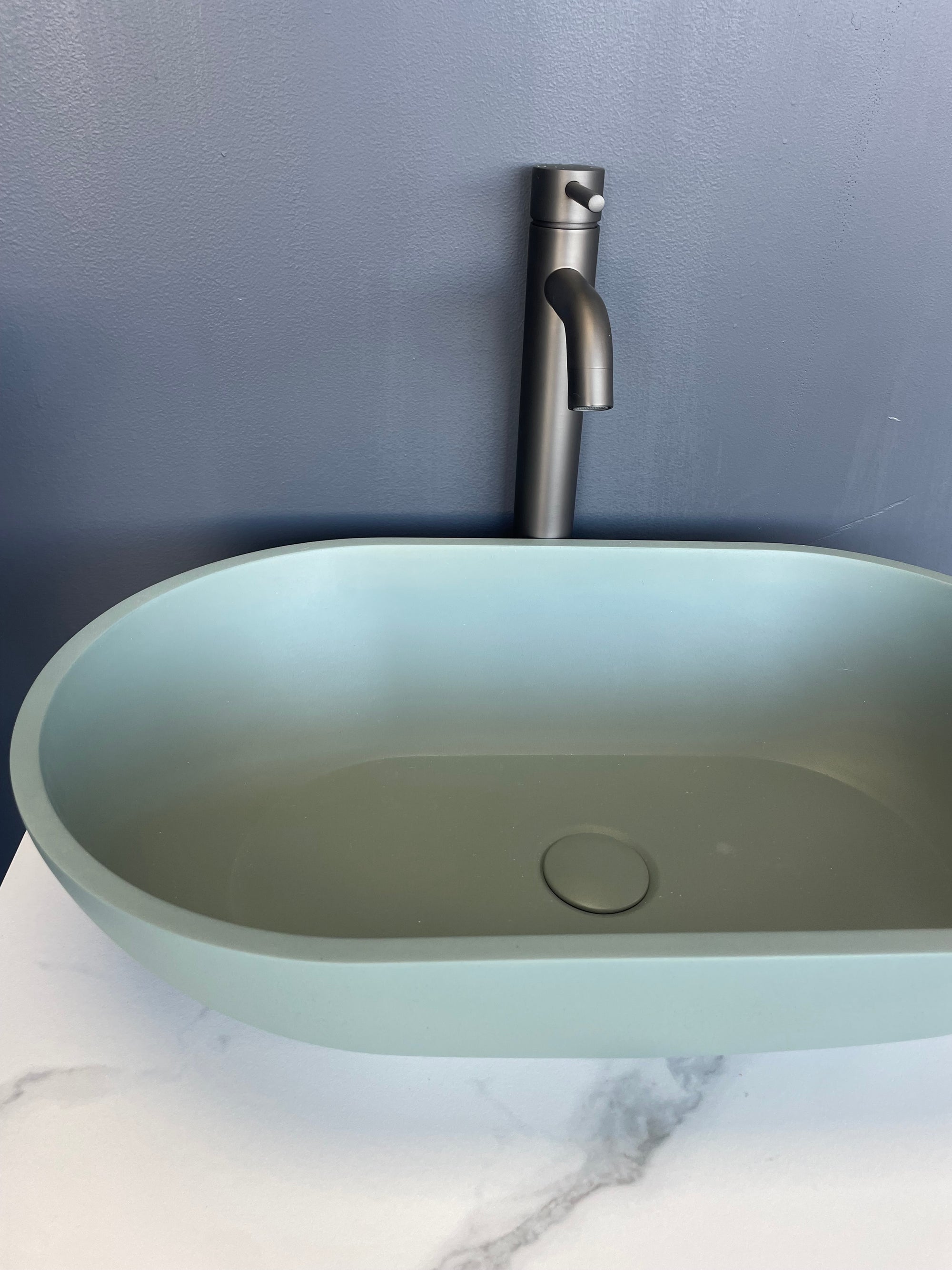 Bayley Oval Concrete Basin - 650mm/600mm- Seafoam