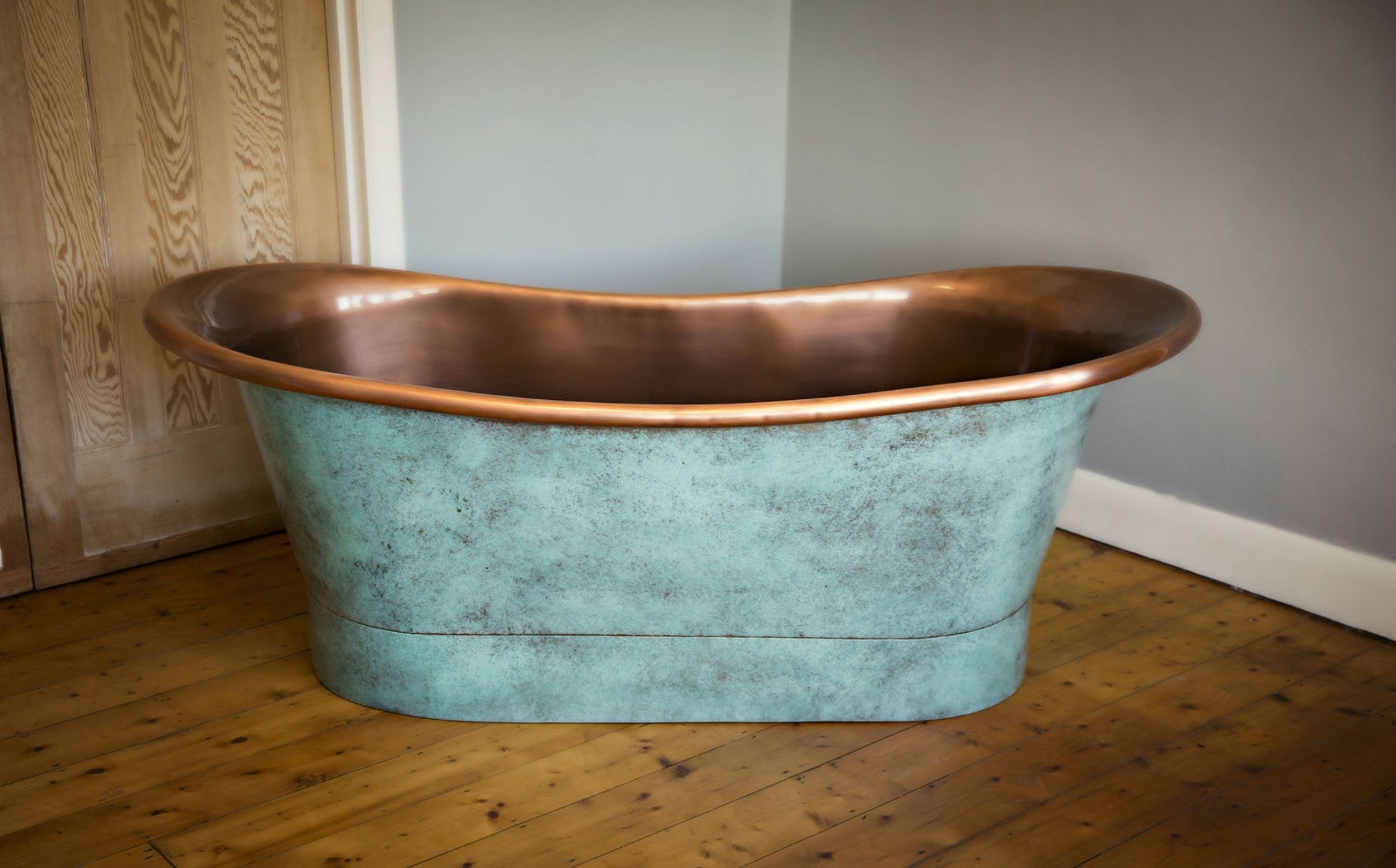 The Copper Bath Tub - Aurora Hammered Copper Double Slipper 1700mm - CB5018-D67