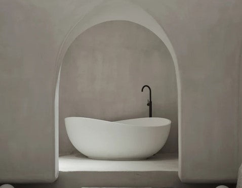 Hugi Stone Bath - Organic Curves in Matte White - 1840mm - B098