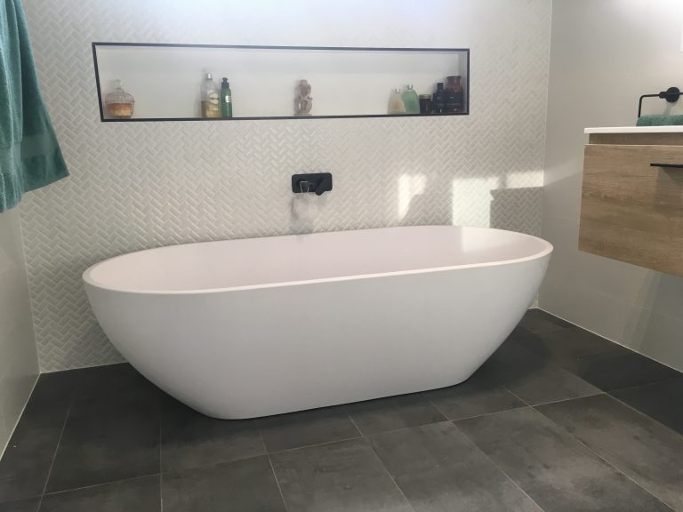 Justina  white finish Stone baths